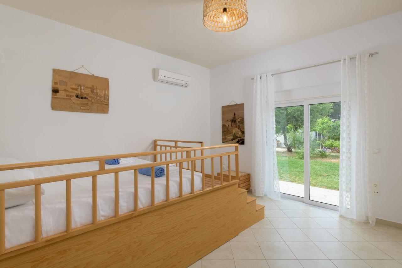 Villa Evelyn Pefki  Bagian luar foto